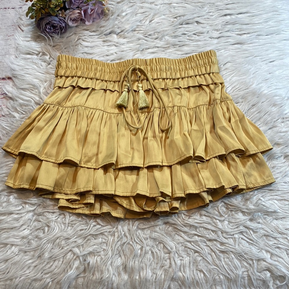 FLANNEL Harmony Metallic Gold Ruffle Skirt sz S